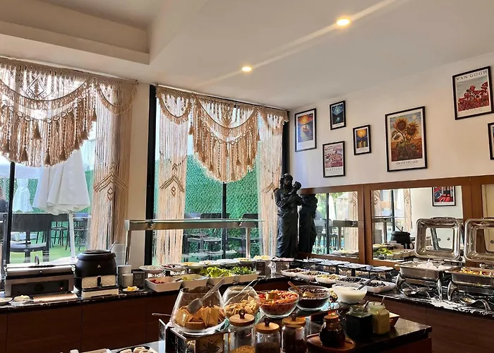 Wolf Of The City Hotel & Spa