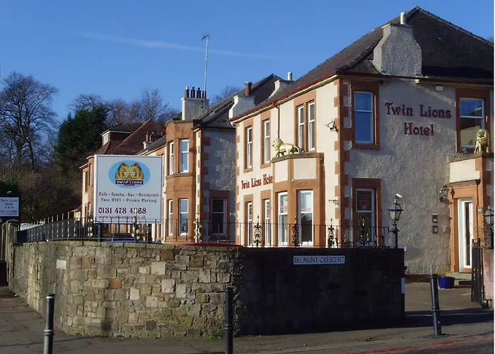 Twin Lions Hotel