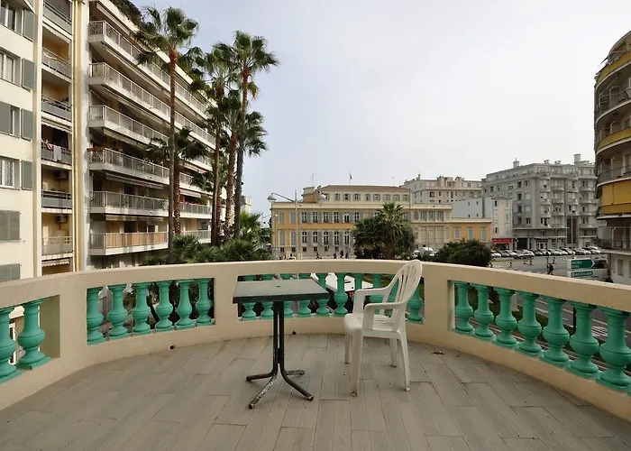 Hotel Carlone