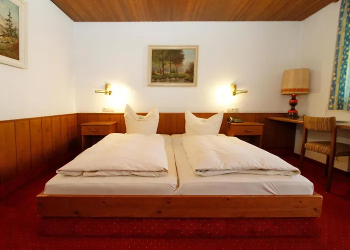 Hotel Neumayr