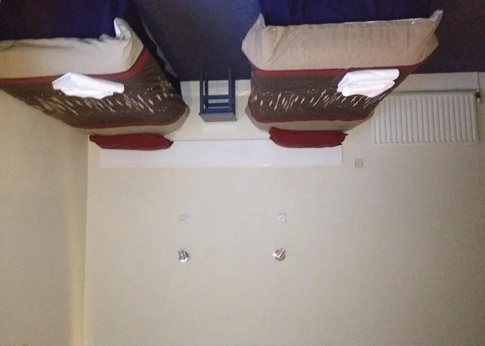 Hillsborough Hotel