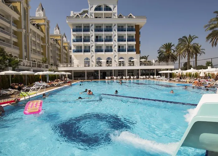 Palm World Resort & Spa Sidé
