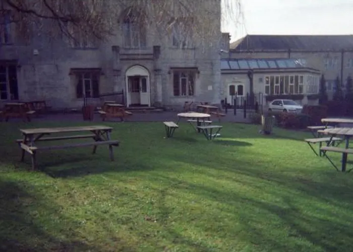 Premier Inn Stroud