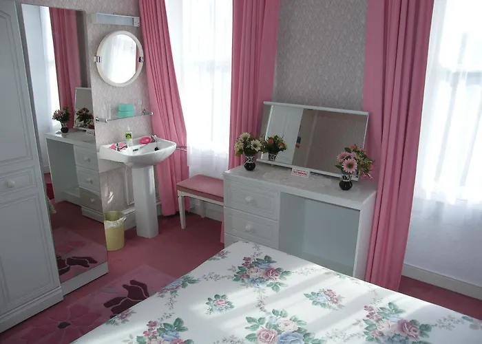 El Tabora Guest House