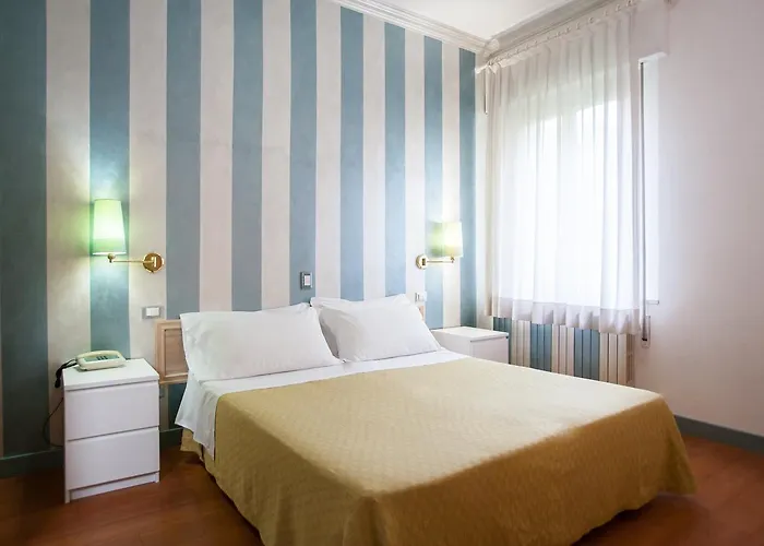 Hotel Diana