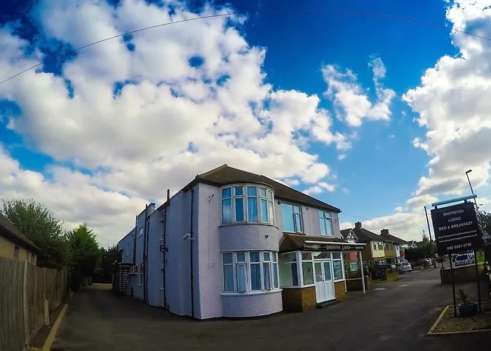 Heathrow Lodge Ltd