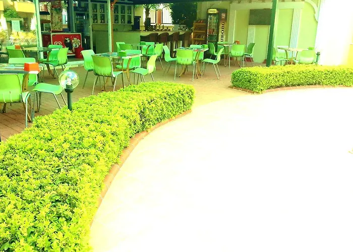 Summer Rose Hotel
