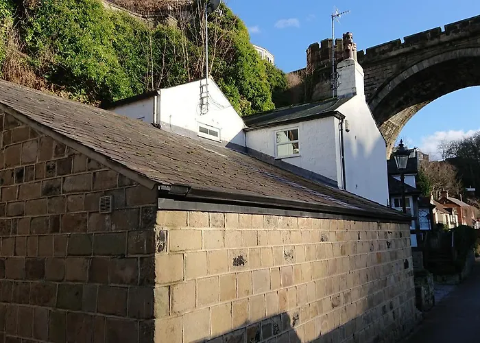 Teardrop Cottage