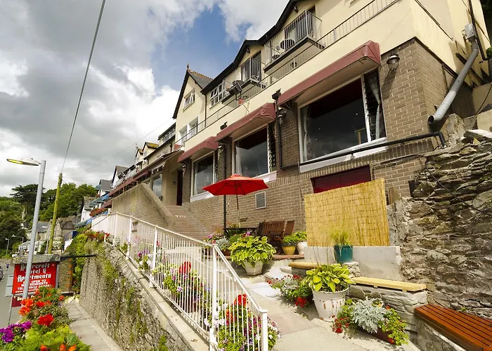 Rivercroft Hotel