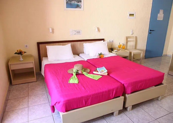Triton Hotel