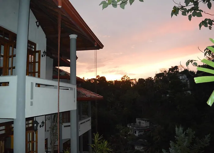 Villa Familia Kandy