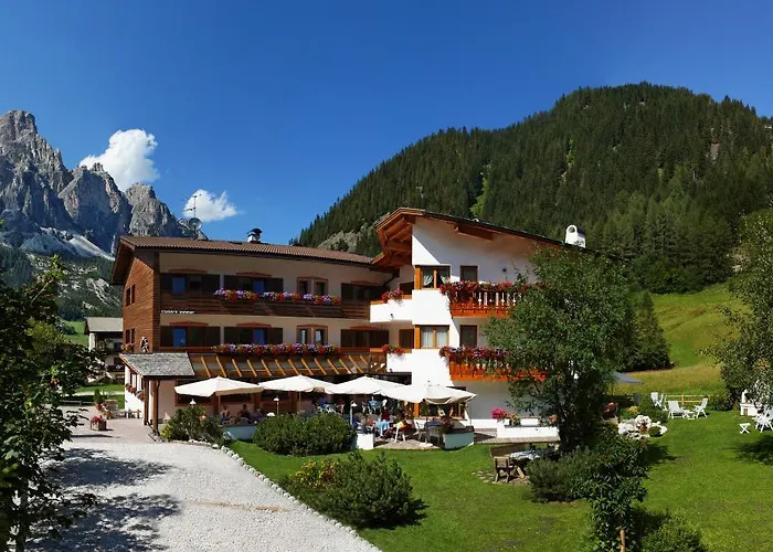 Hotel Garni Raetia à Corvara In Badia