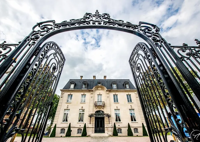 Les Suites Du Champagne De Venoge Épernay