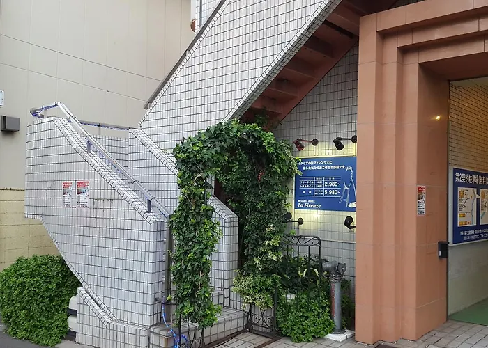 Business Hotel La Firenze Tokyo