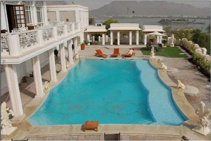 Hotel Merwara Estate- A Luxury Heritage Resort