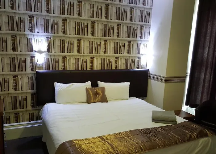 Portsmouth Budget Hotels - All Rooms Are En-Suite