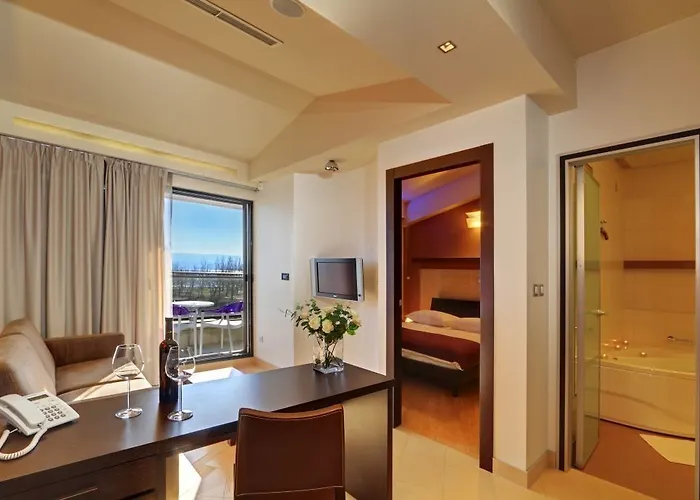 Hotel Diadem