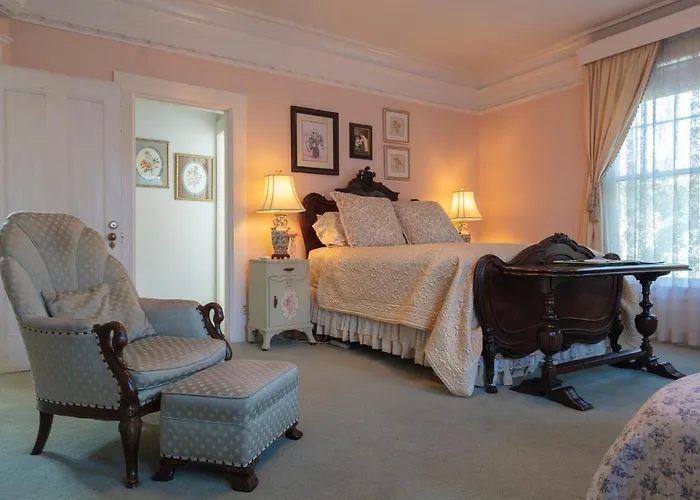 The Bissell House Bed & Breakfast Pasadena