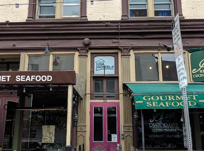 Gaslamp Hostel