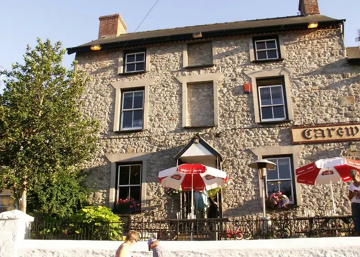 Carew Inn
