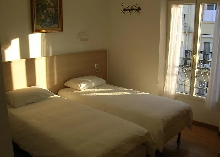 Hotel Darcet Paris