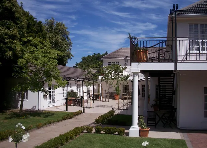 Constantia White Lodge Guest House