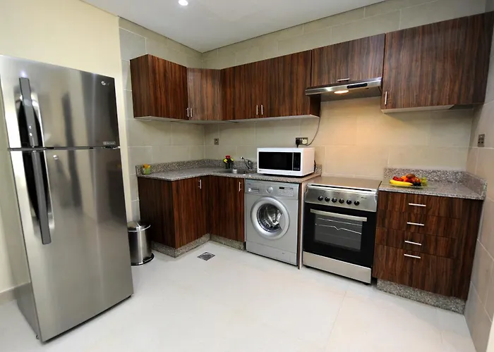 Al Mansour Park Inn Hotel&Apartment