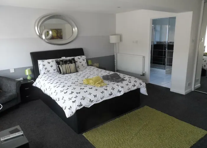Mayfields Guest House