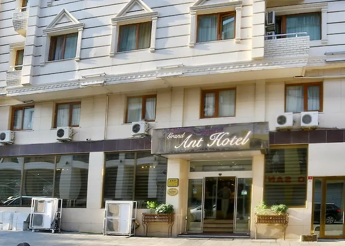 Grand Ant Hotel