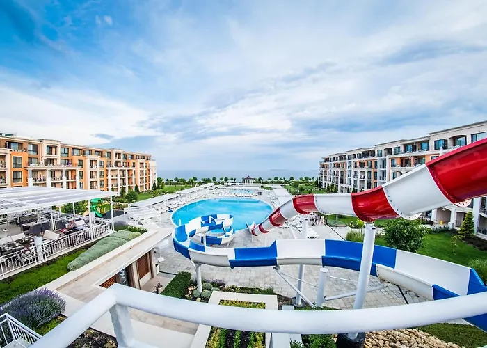 Premier Fort Beach Resort