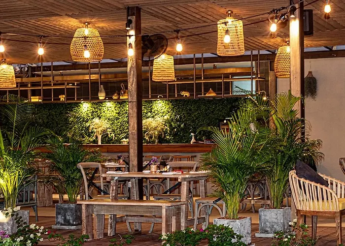 Lokal Phuket "Former K-Hotel" - Sha Extra Plus Patong