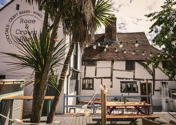 The Rose & Crown