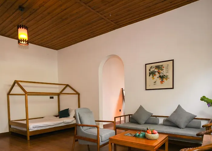 Yangshuo Dongling Resort