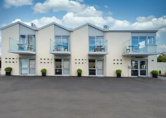 V Motel