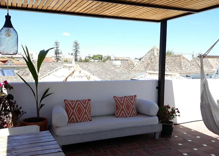 Calcada Guesthouse Tavira